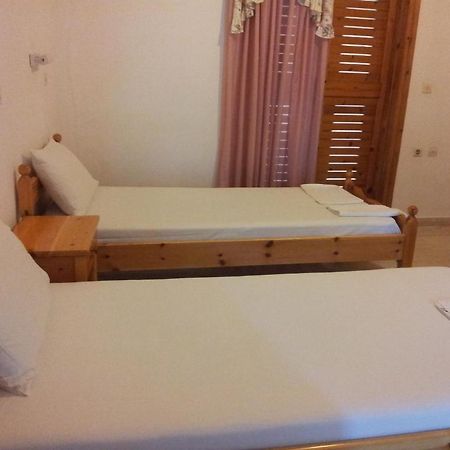 Loula Apartments Сидари Екстериор снимка