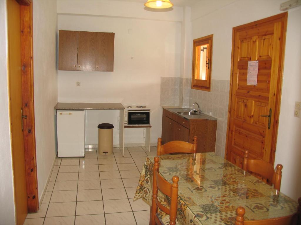 Loula Apartments Сидари Стая снимка
